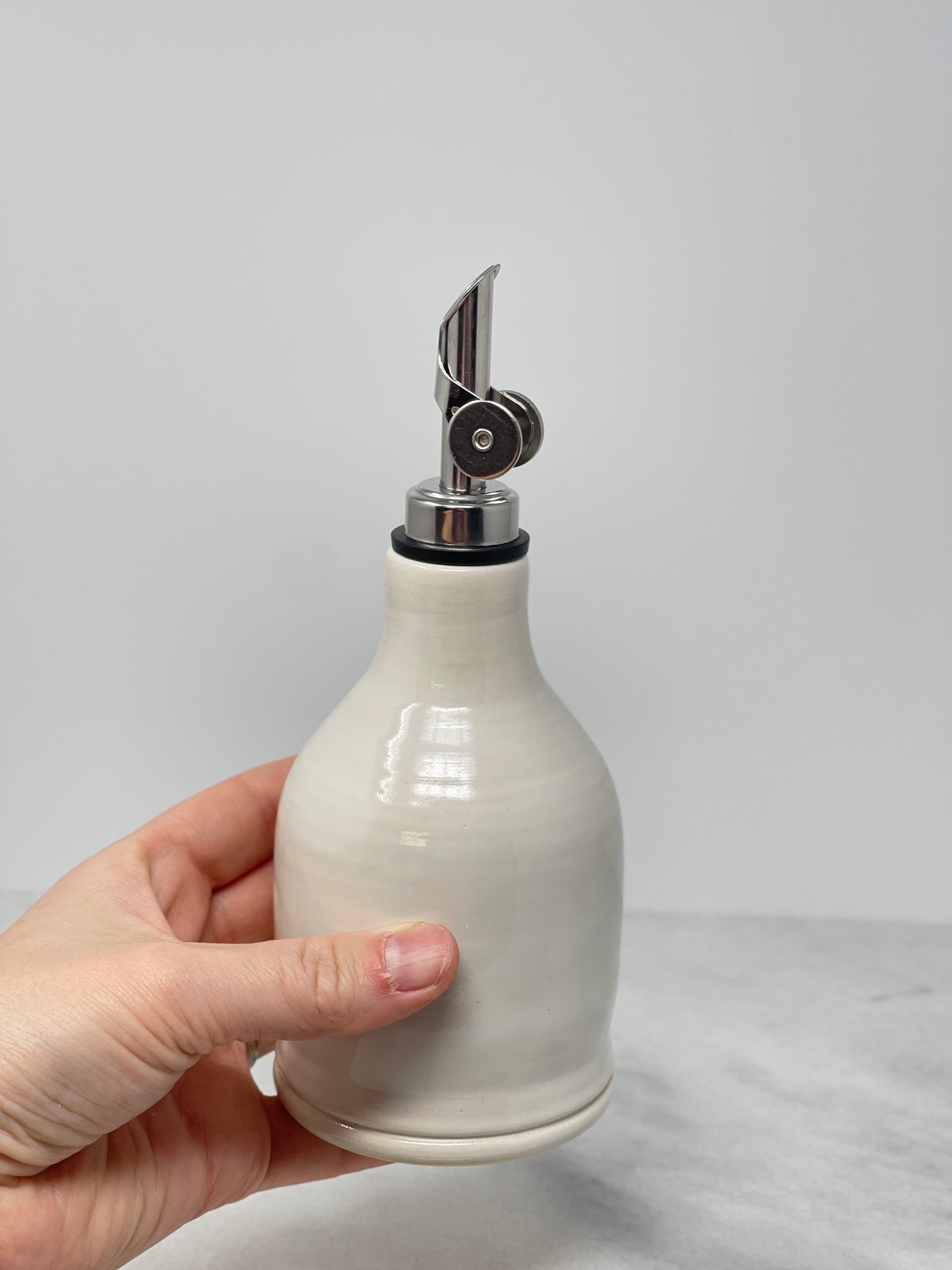 Oil Pourer