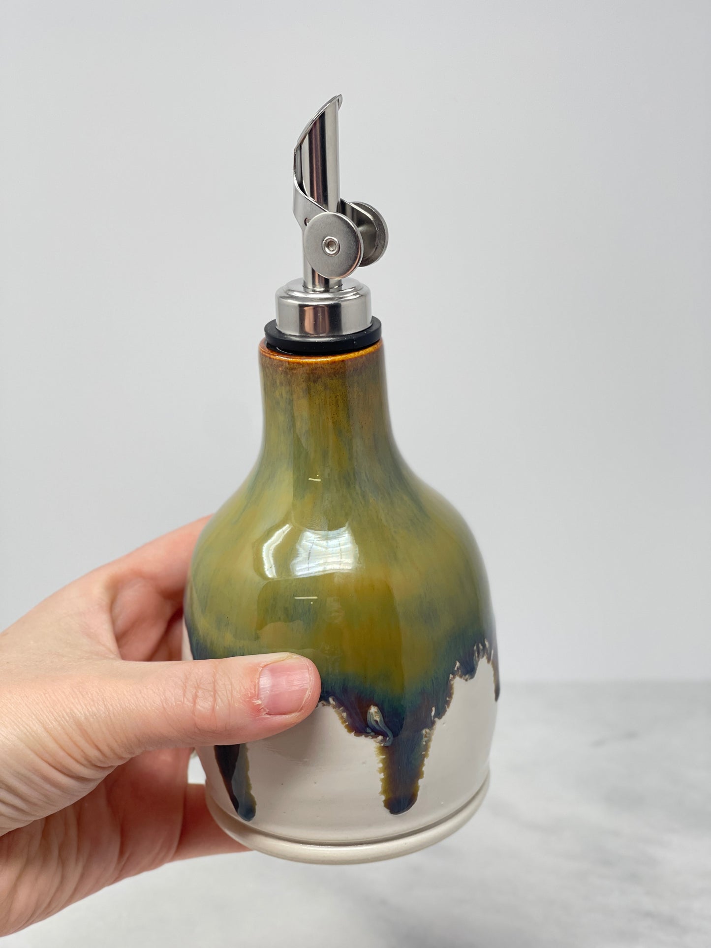 Oil Pourer