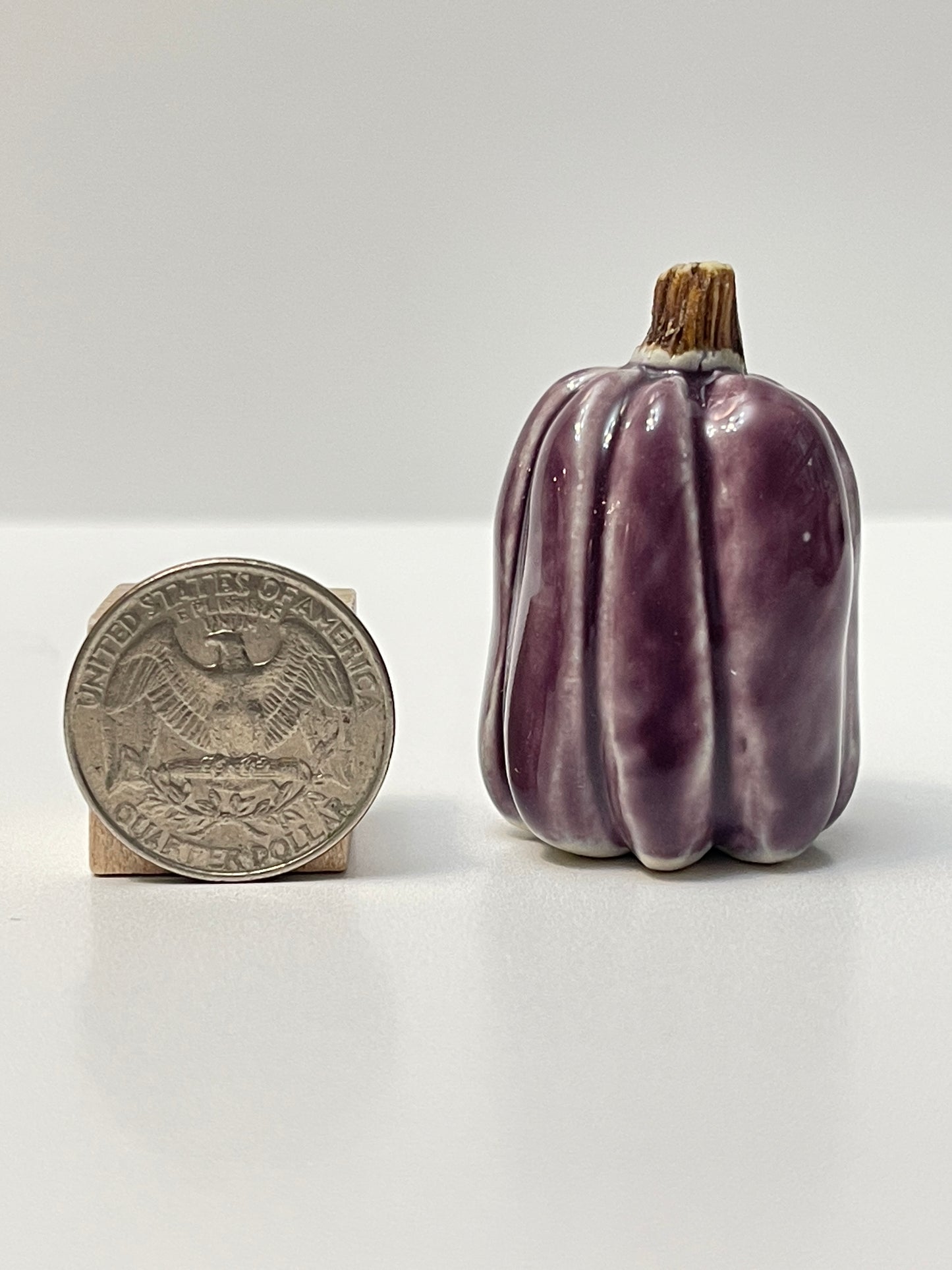 Small Pumpkin - Purple - Tall