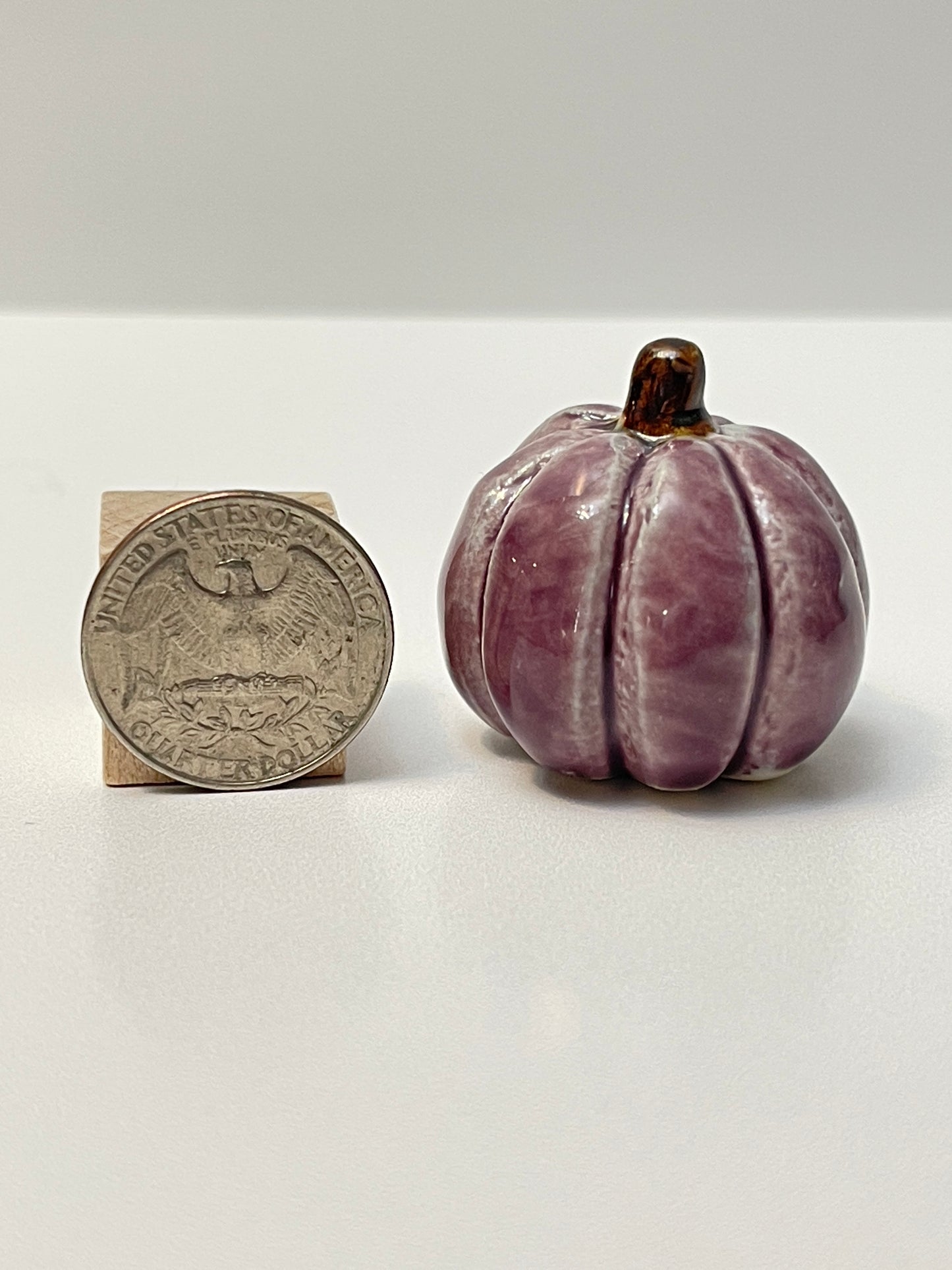 Small Pumpkin - Purple - Round