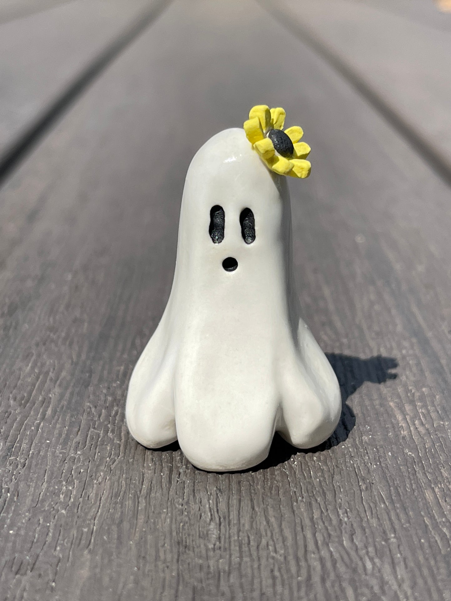 Pre Order- Daisy Ghost Buddy