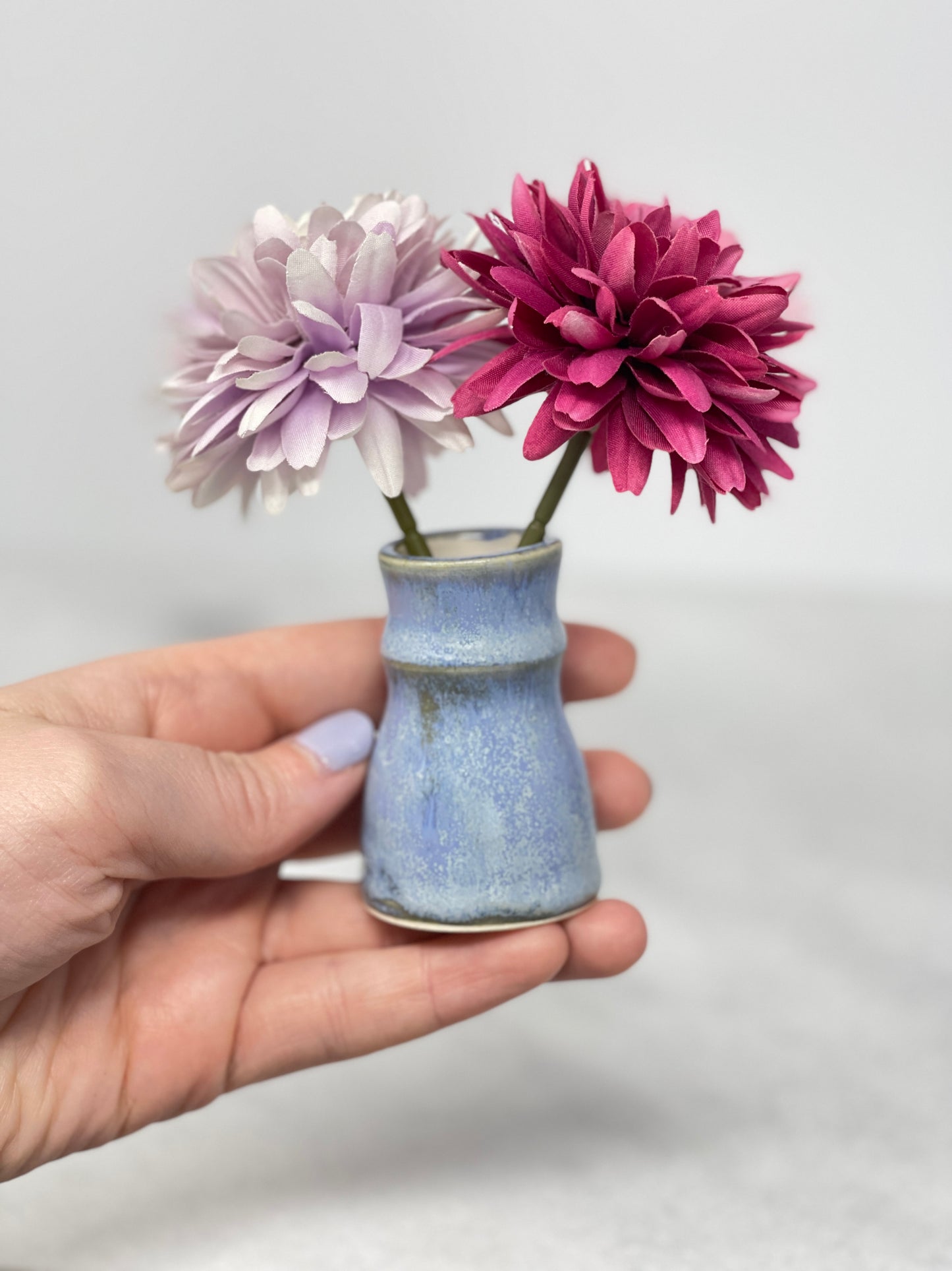 Mommy Pot - Bud Vase