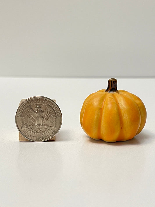 Small Pumpkin - Matte Orange - Round
