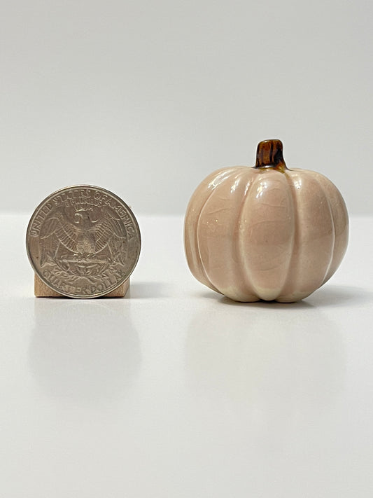 Small Pumpkin - Light Pink - Round